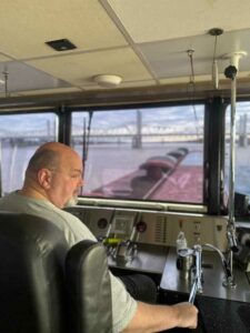Barge Captain Shares Views on Water Levels & Freight